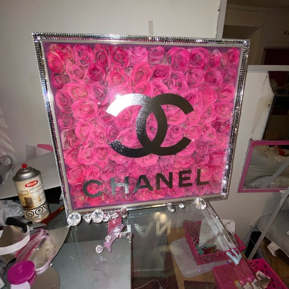 Pink & Silver Chanel Rose Shadowbox 😍😍😍😍 - Picture 6 of 7